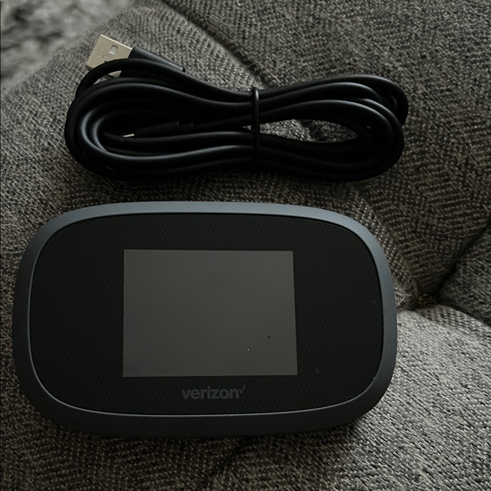 Verizon Black Portable Wi-Fi Hotspot